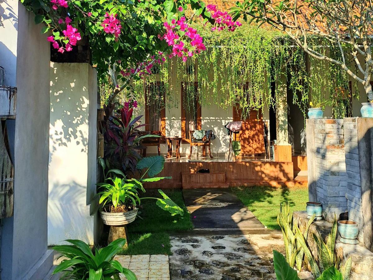 Hello Penida House Apartment Toyapakeh Exterior photo